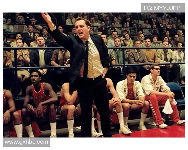 博格丹博格达诺维奇的篮球之路与职业生涯的辉煌成就分析 博格丹博格达诺维奇的篮球之路与职业生涯的辉煌成就分析